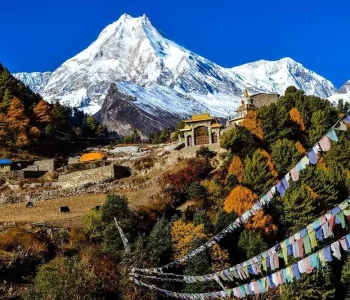 manaslu circuit trek